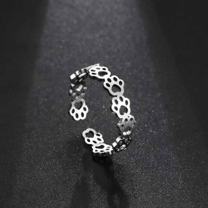 Paw Ring Made of Stainless Steel – Adjustable Finger Ring with Animal Motif for Women