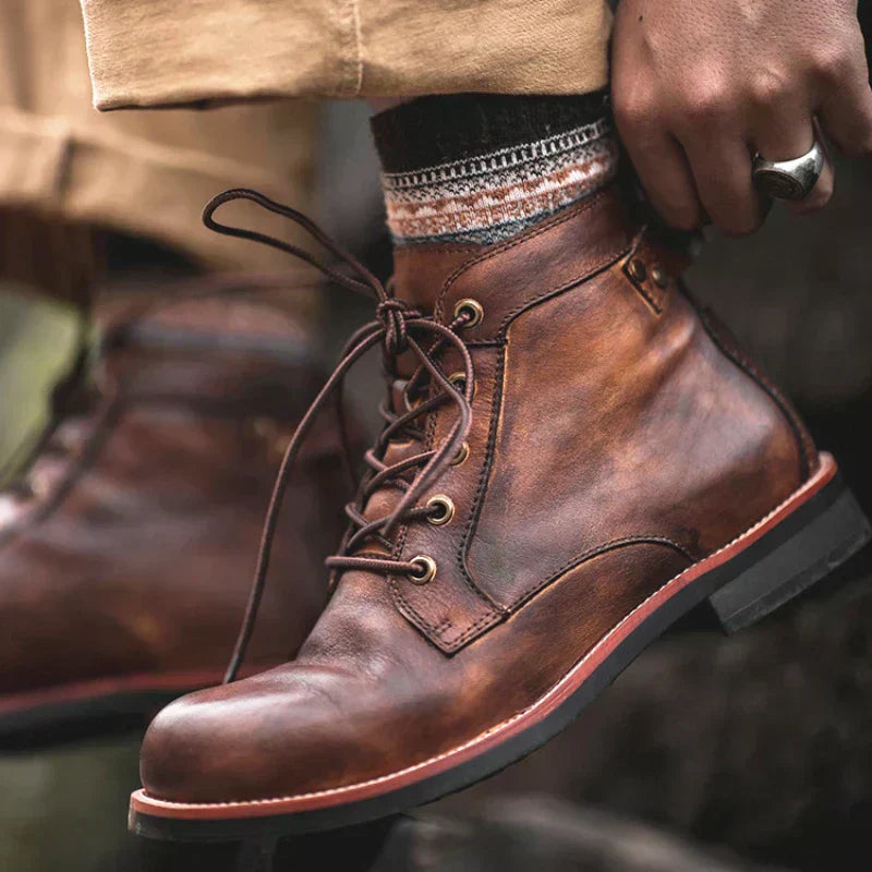 Hunter™ | Men's Vintage Boots